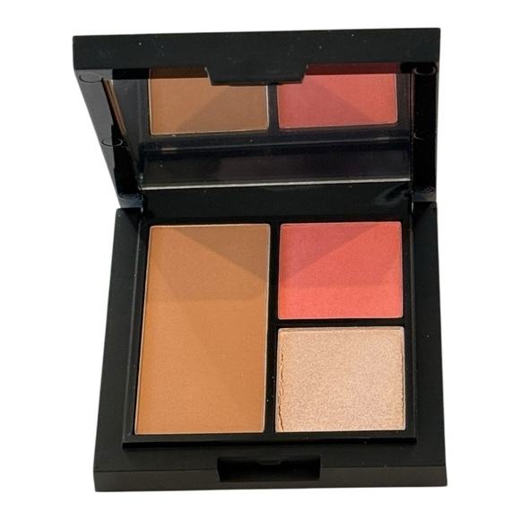 REINA REBELDE On Your Face Contour + Color Trio Palette NEW - Picture 5 of 5